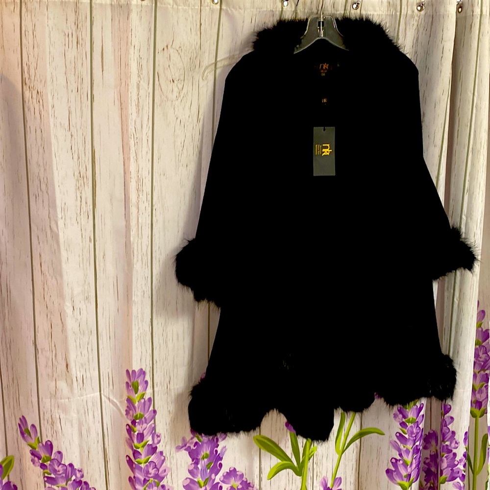 Metric Knits Black Cape